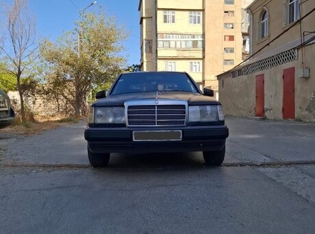 Mercedes E 250