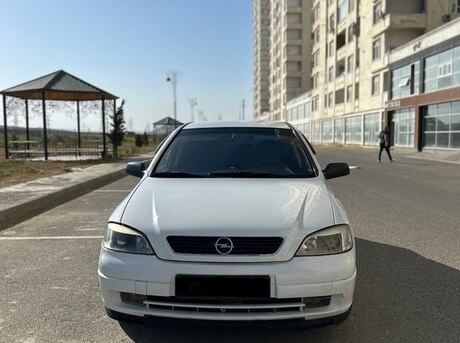Opel Astra 2005