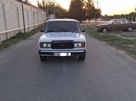 LADA (VAZ) 2107