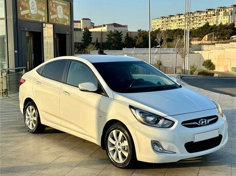 Hyundai Accent