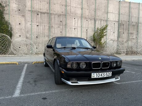 BMW 525