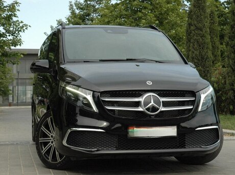 Mercedes V 250