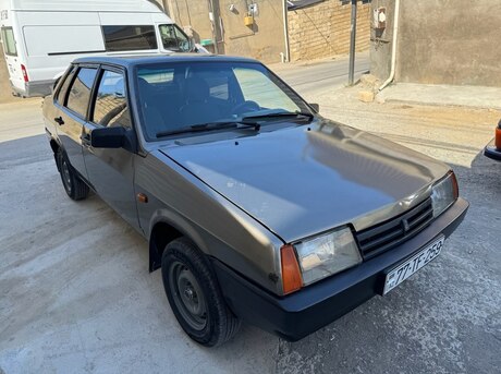 LADA (VAZ) 21099 1998