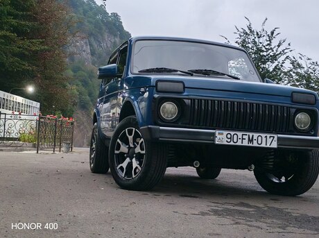 LADA (VAZ) Niva 2013