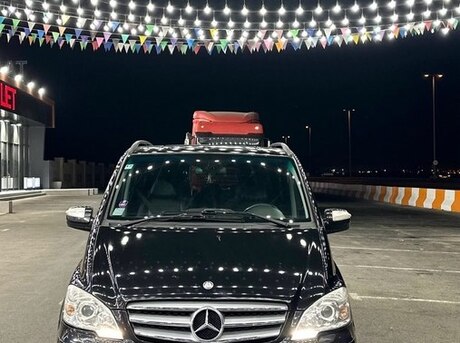 Mercedes Viano 2012