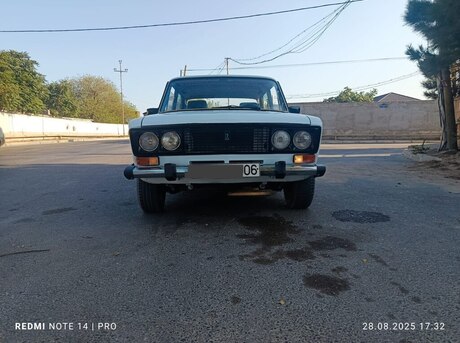 LADA (VAZ) 2106 1985