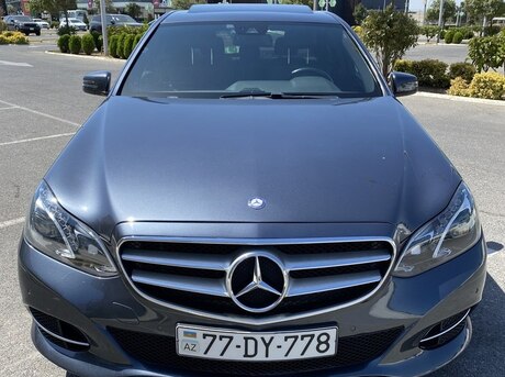 Mercedes E 220 2014