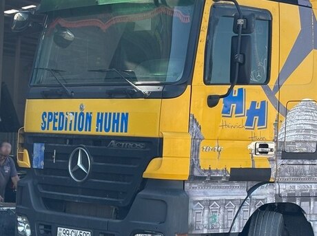 Mercedes Actros 1844