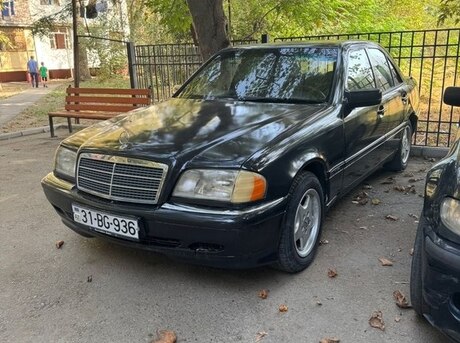 Mercedes C 180