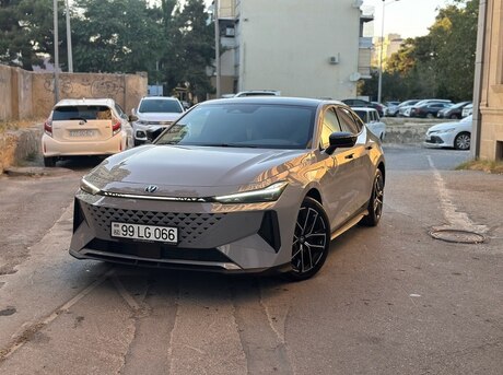 Changan Uni-V iDD