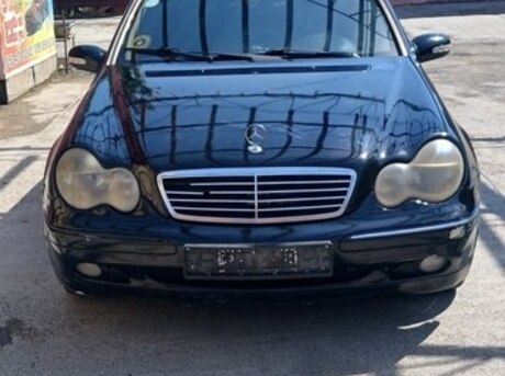 Mercedes C 220