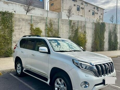 Toyota Land Cruiser Prado 2014