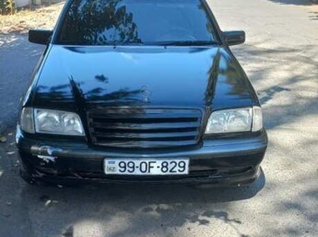 Mercedes C 180