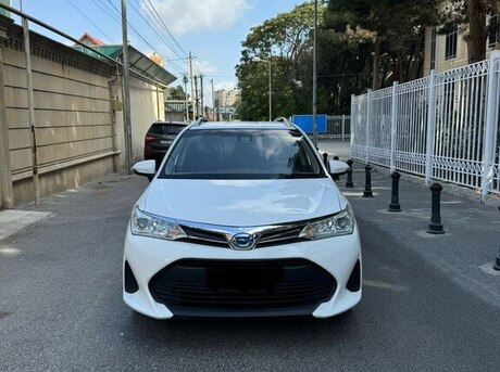 Toyota Corolla Fielder
