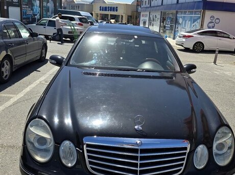 Mercedes E 270