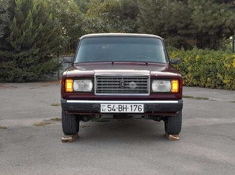 LADA (VAZ) 2107