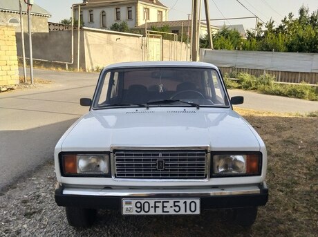 LADA (VAZ) 2107