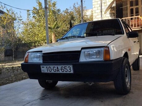 LADA (VAZ) 2109