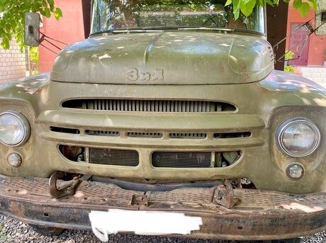 ZIL 130