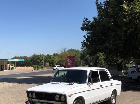 LADA (VAZ) 2106