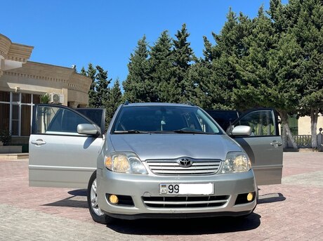 Toyota Corolla 2004