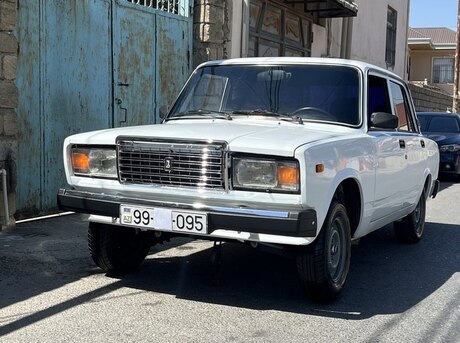 LADA (VAZ) 2107