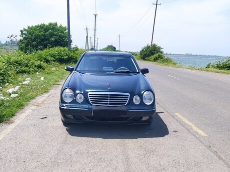 Mercedes E 280 2000