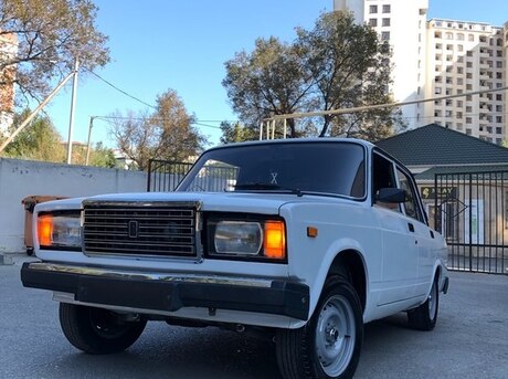 LADA (VAZ) 2107 2005