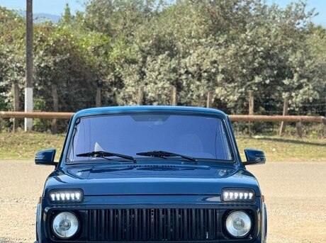 LADA (VAZ) Niva