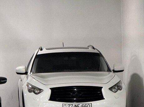 Infiniti FX37