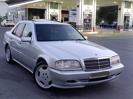 Mercedes C 220