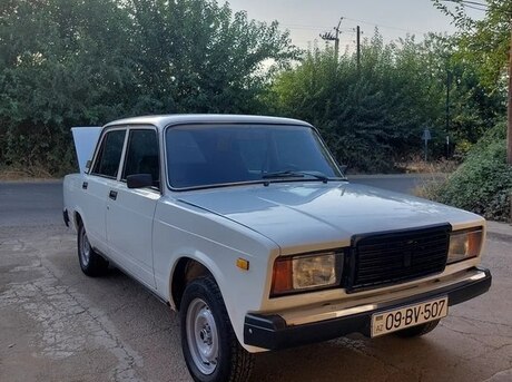 LADA (VAZ) 2107