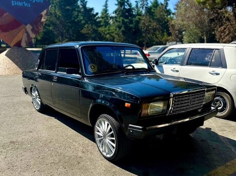 LADA (VAZ) 2107