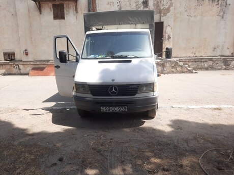 Mercedes 410 D