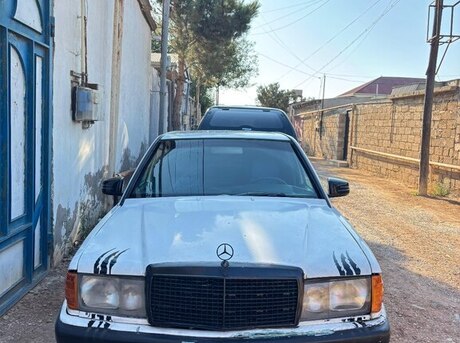 Mercedes 190