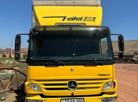 Mercedes Atego 818
