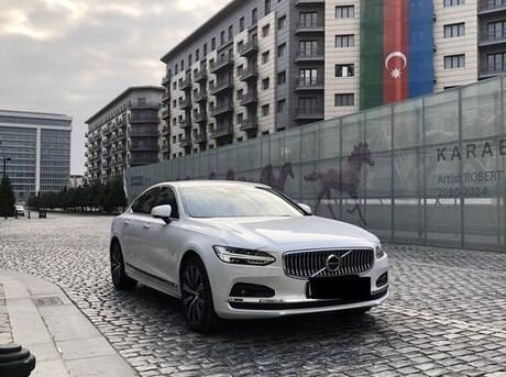 Volvo S90