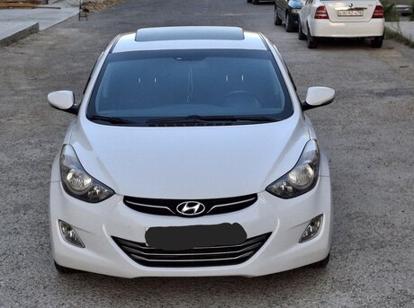Hyundai Elantra 2013