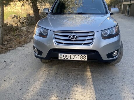 Hyundai Santa Fe 2011
