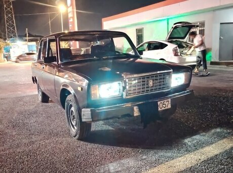 LADA (VAZ) 2107
