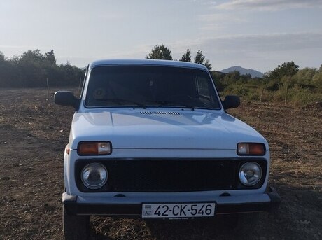 LADA (VAZ) Niva