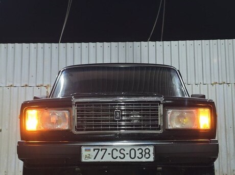 LADA (VAZ) 2107