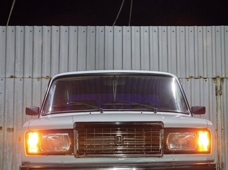LADA (VAZ) 2107