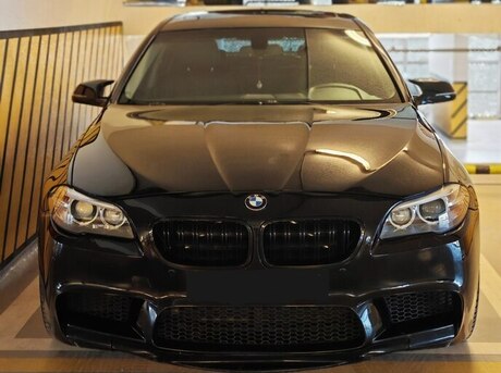 BMW 528