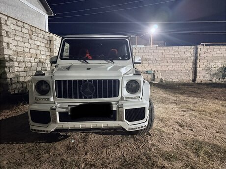 Mercedes G 500