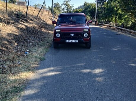 LADA (VAZ) Niva