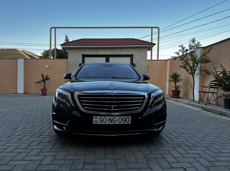 Mercedes S 500