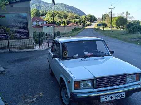 LADA (VAZ) 2107