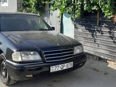 Mercedes C 180