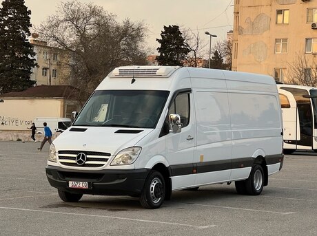 Mercedes Sprinter 518